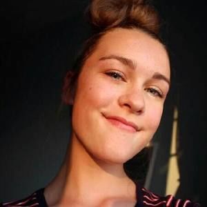 Meet your Posher, Alyssane